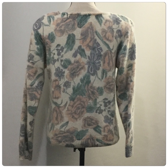 Sweater Roses Prints - Picture 3 of 6